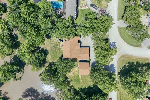 3 W Timothy Dr, Goddard, KS 67052