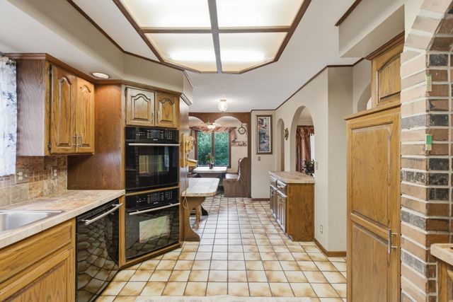 3 W Timothy Dr, Goddard, KS 67052