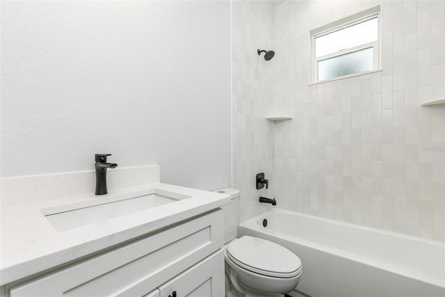 113 W ELM STREET, Tampa, FL 33604