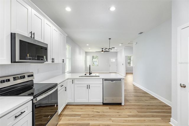 113 W ELM STREET, Tampa, FL 33604