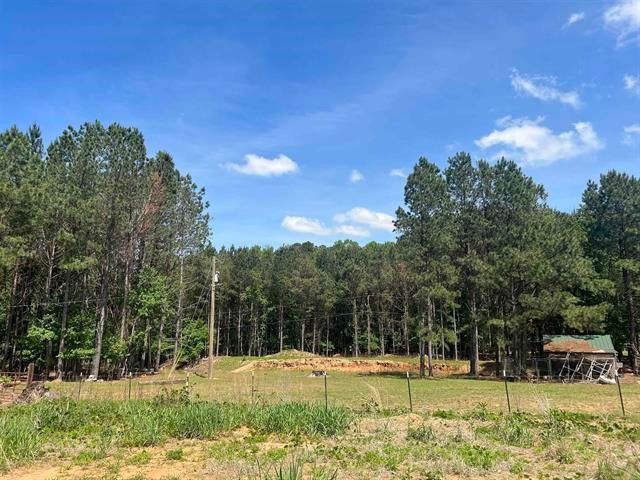 152 Schrimsher Drive, Inman, SC 29349