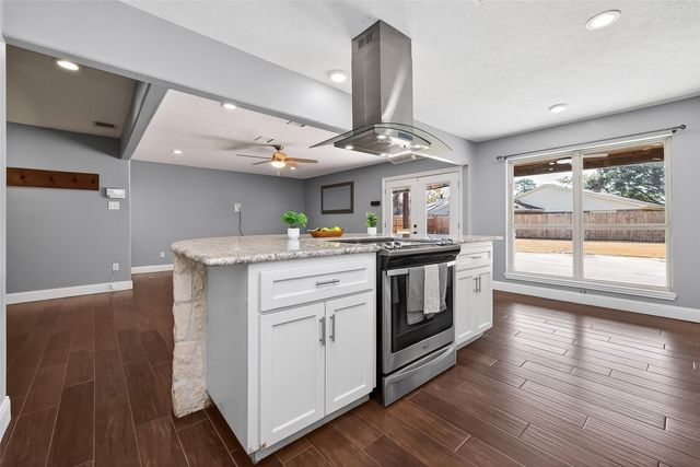 17634 Huntersglen Circle, Humble, TX 77396