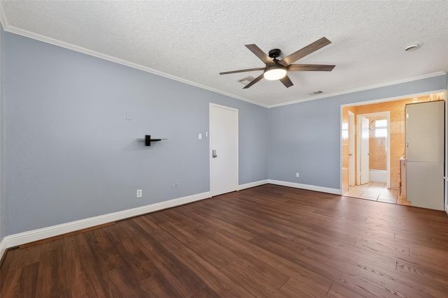 17634 Huntersglen Circle, Humble, TX 77396