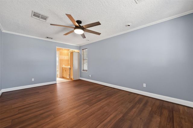 17634 Huntersglen Circle, Humble, TX 77396