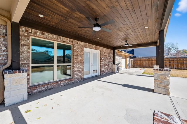 17634 Huntersglen Circle, Humble, TX 77396