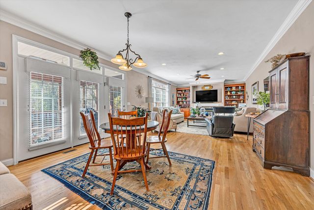 1607 Innsbrooke DR, Salem, VA 24153