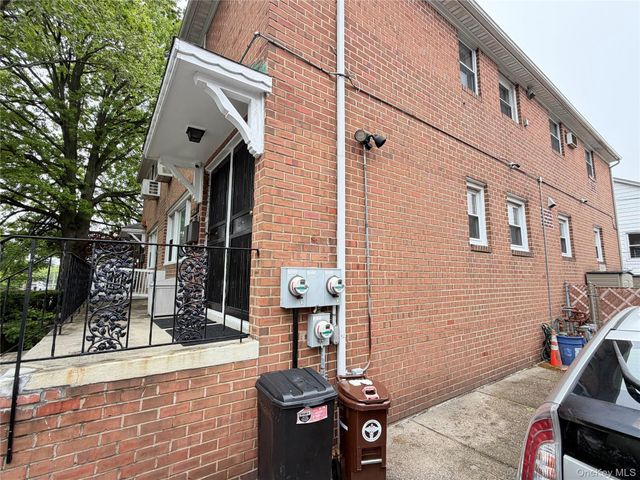 154-27 Horace Harding Expressway, Flushing, NY 11367