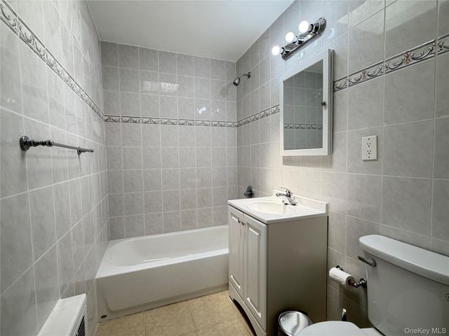 154-27 Horace Harding Expressway, Flushing, NY 11367