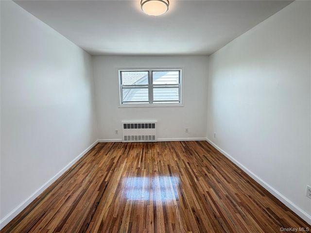 154-27 Horace Harding Expressway, Flushing, NY 11367