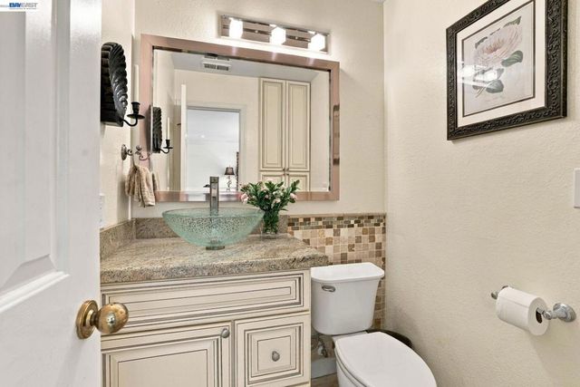 1125 Shady Creek Pl, Danville, CA 94526