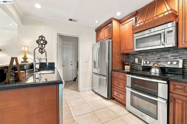 1125 Shady Creek Pl, Danville, CA 94526