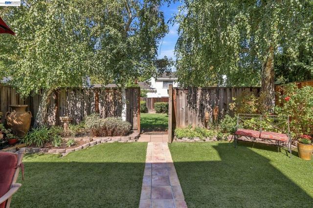 1125 Shady Creek Pl, Danville, CA 94526