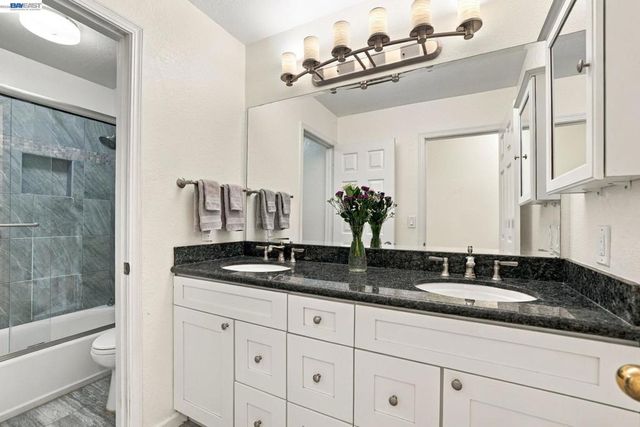 1125 Shady Creek Pl, Danville, CA 94526