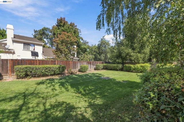 1125 Shady Creek Pl, Danville, CA 94526