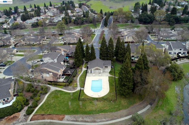 1125 Shady Creek Pl, Danville, CA 94526