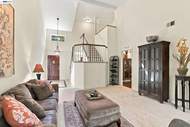 1125 Shady Creek Pl, Danville, CA 94526