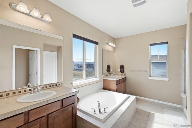 156 Dunsinane Lane, Castle Rock, CO 80104