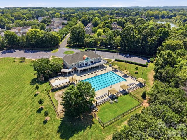 7130 Prescott Pond Lane, Charlotte, NC 28270