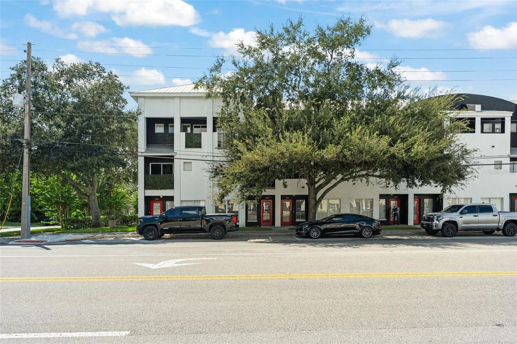Image 2 of property listing at 136 S BUMBY AVENUE 2, Orlando, FL 32803