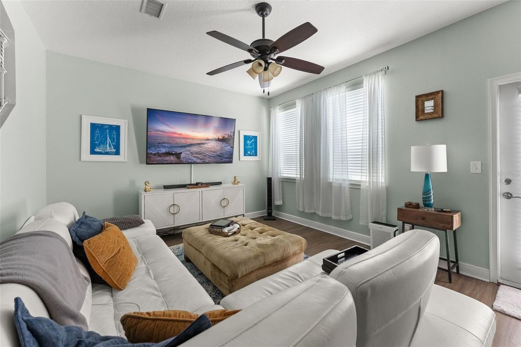 Image 17 of property listing at 136 S BUMBY AVENUE 2, Orlando, FL 32803