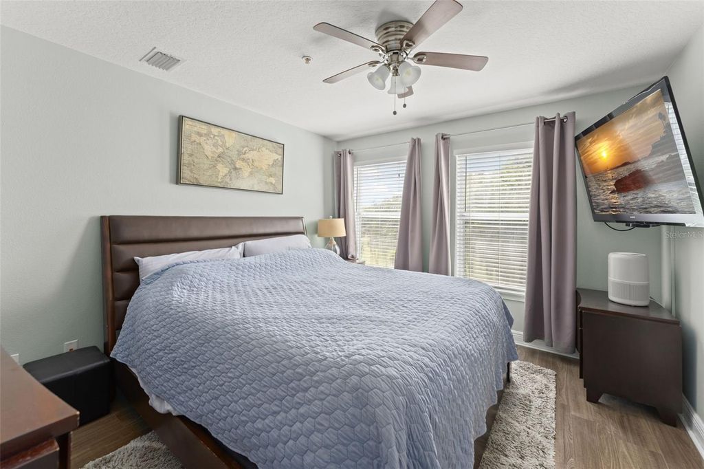 Image 42 of property listing at 136 S BUMBY AVENUE 2, Orlando, FL 32803
