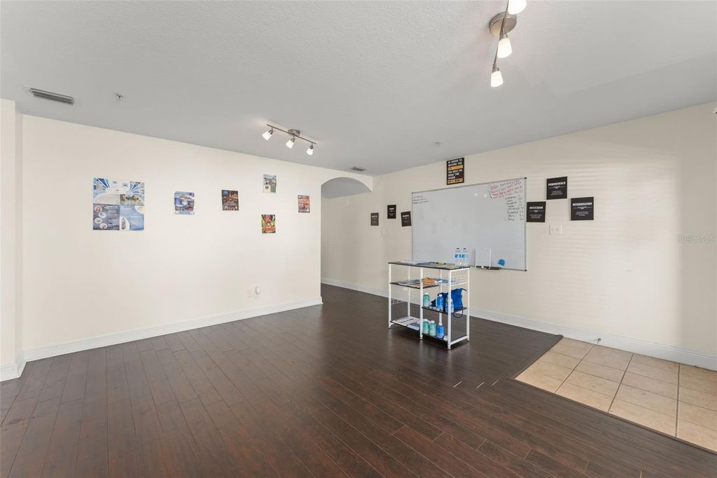 Image 6 of property listing at 136 S BUMBY AVENUE 2, Orlando, FL 32803