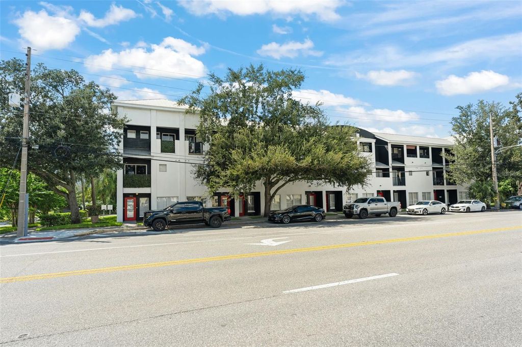 Image 51 of property listing at 136 S BUMBY AVENUE 2, Orlando, FL 32803