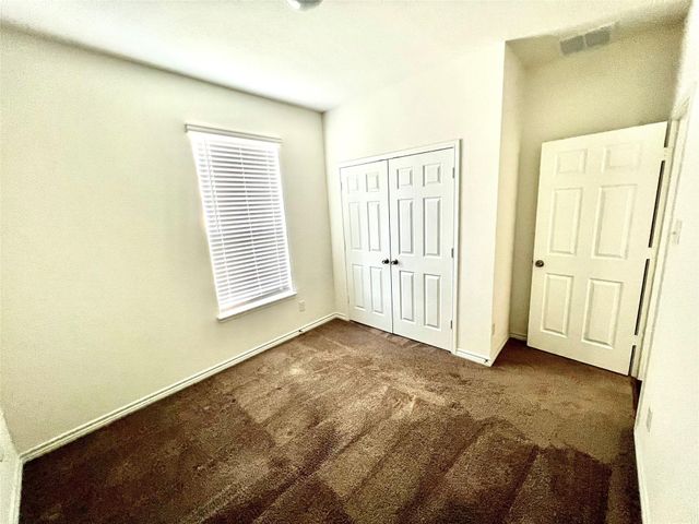 1012 West Drive, Aubrey, TX 76227