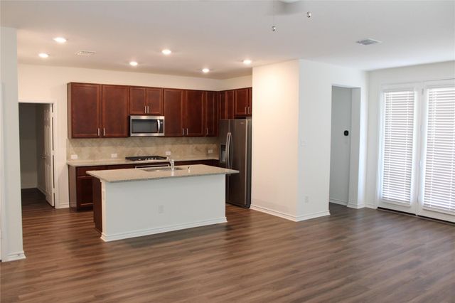 1012 West Drive, Aubrey, TX 76227