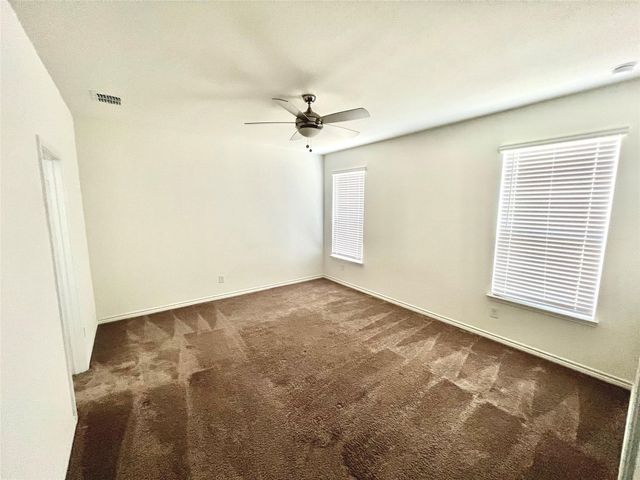 1012 West Drive, Aubrey, TX 76227