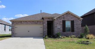 1012 West Drive, Aubrey, TX 76227