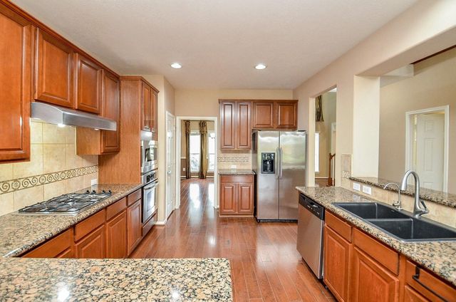 13610 Cypress Heath Ct, Cypress, TX 77429