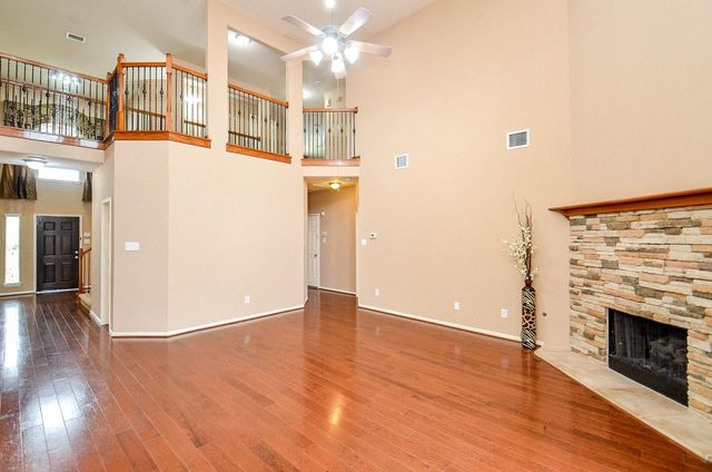 13610 Cypress Heath Ct, Cypress, TX 77429
