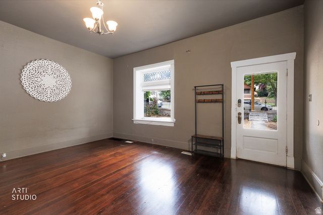 527 N 200 W, Salt Lake City, UT 84103