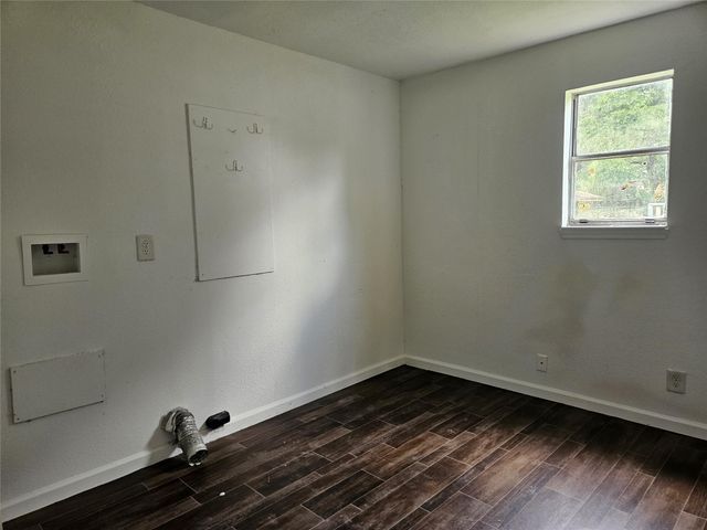 302 Grayless Street, Richmond, TX 77406