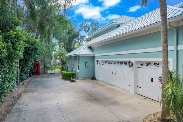 11610 OSPREY POINTE BOULEVARD, Clermont, FL 34711