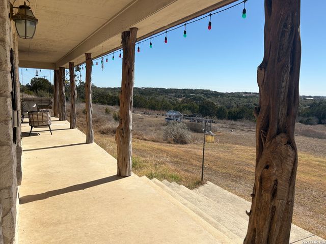 1816 Shepherds Ranch, Bulverde, TX 78163