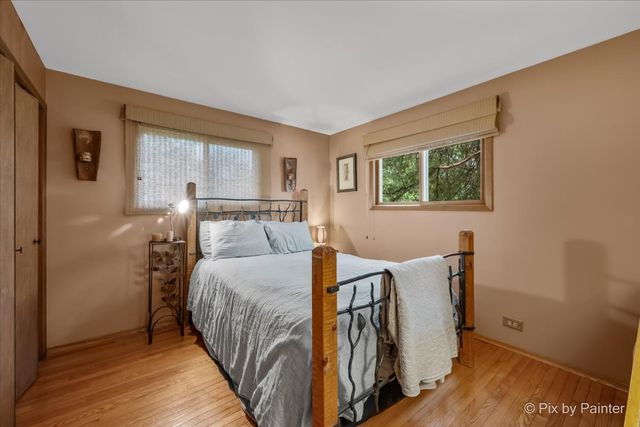 23W328 Great Western Avenue, Glen Ellyn, IL 60137