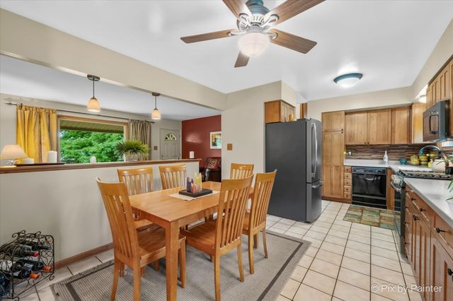 23W328 Great Western Avenue, Glen Ellyn, IL 60137