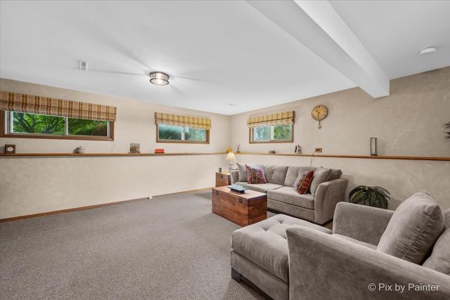 23W328 Great Western Avenue, Glen Ellyn, IL 60137