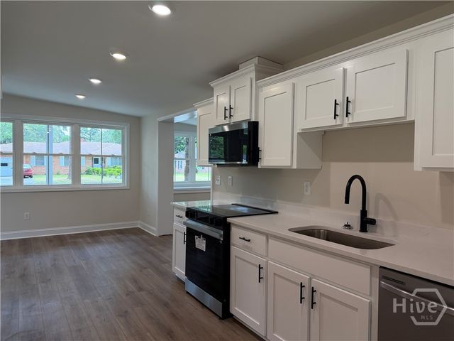 4637 Lanier Drive, Savannah, GA 31405