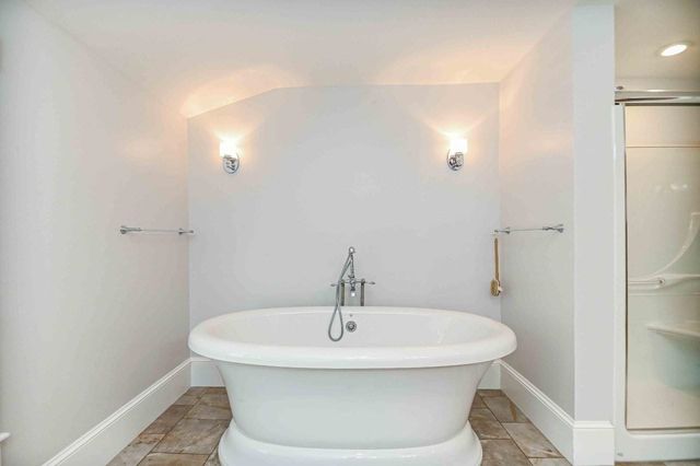 1 Norwood Farms Road, York, ME 03909