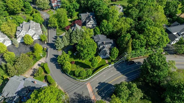 1 Norwood Farms Road, York, ME 03909