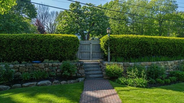 1 Norwood Farms Road, York, ME 03909