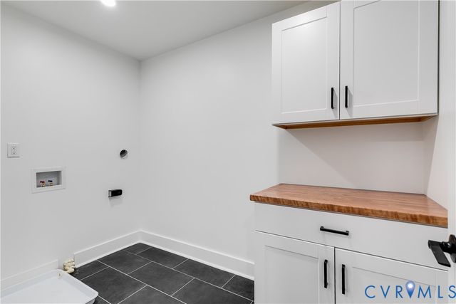 100 S Arch Rd, Chesterfield, VA 23236