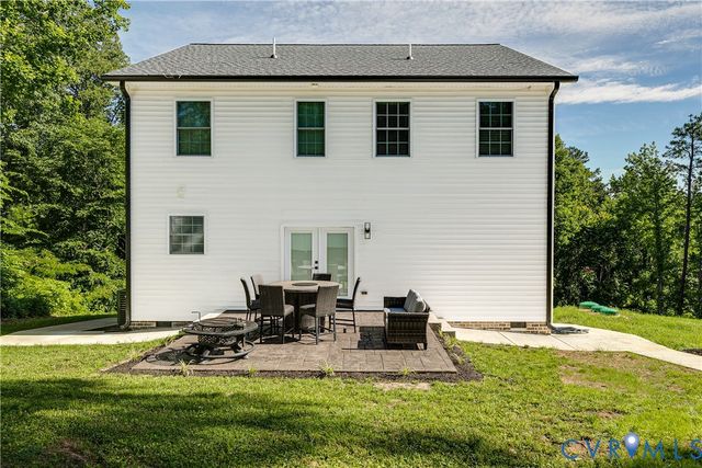 100 S Arch Rd, Chesterfield, VA 23236