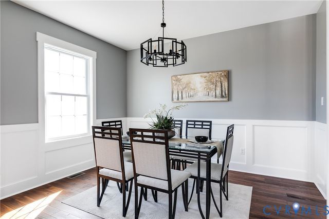 100 S Arch Rd, Chesterfield, VA 23236
