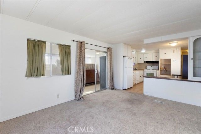 975 California Street 12, Calimesa, CA 92320