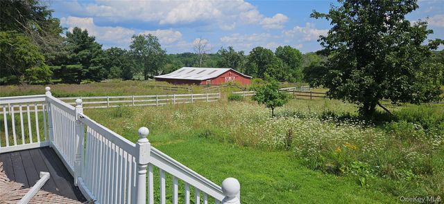 36 W Searsville Road, Montgomery, NY 12549