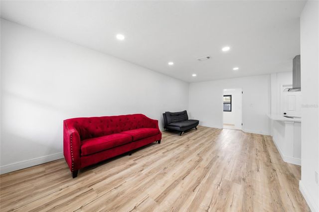 1010 NEWMAN DRIVE, Leesburg, FL 34748